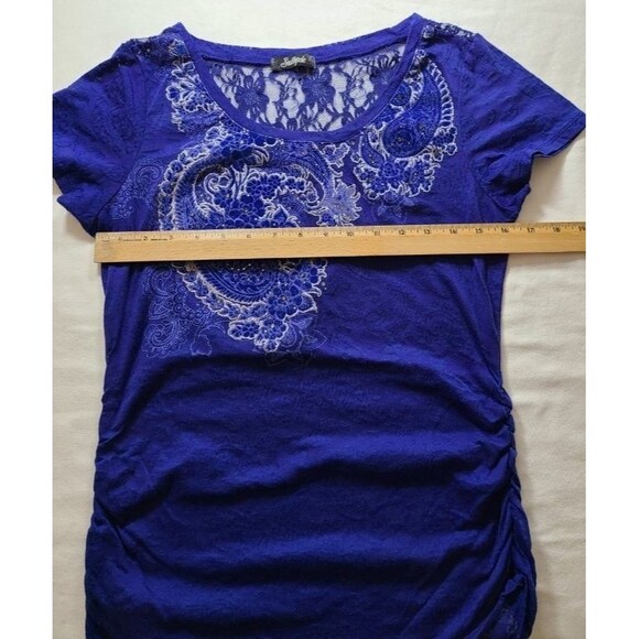 SouthPole Blue Velvet Tee Size Small Ruched Sides Floral Lace Top - Picture 7 of 8